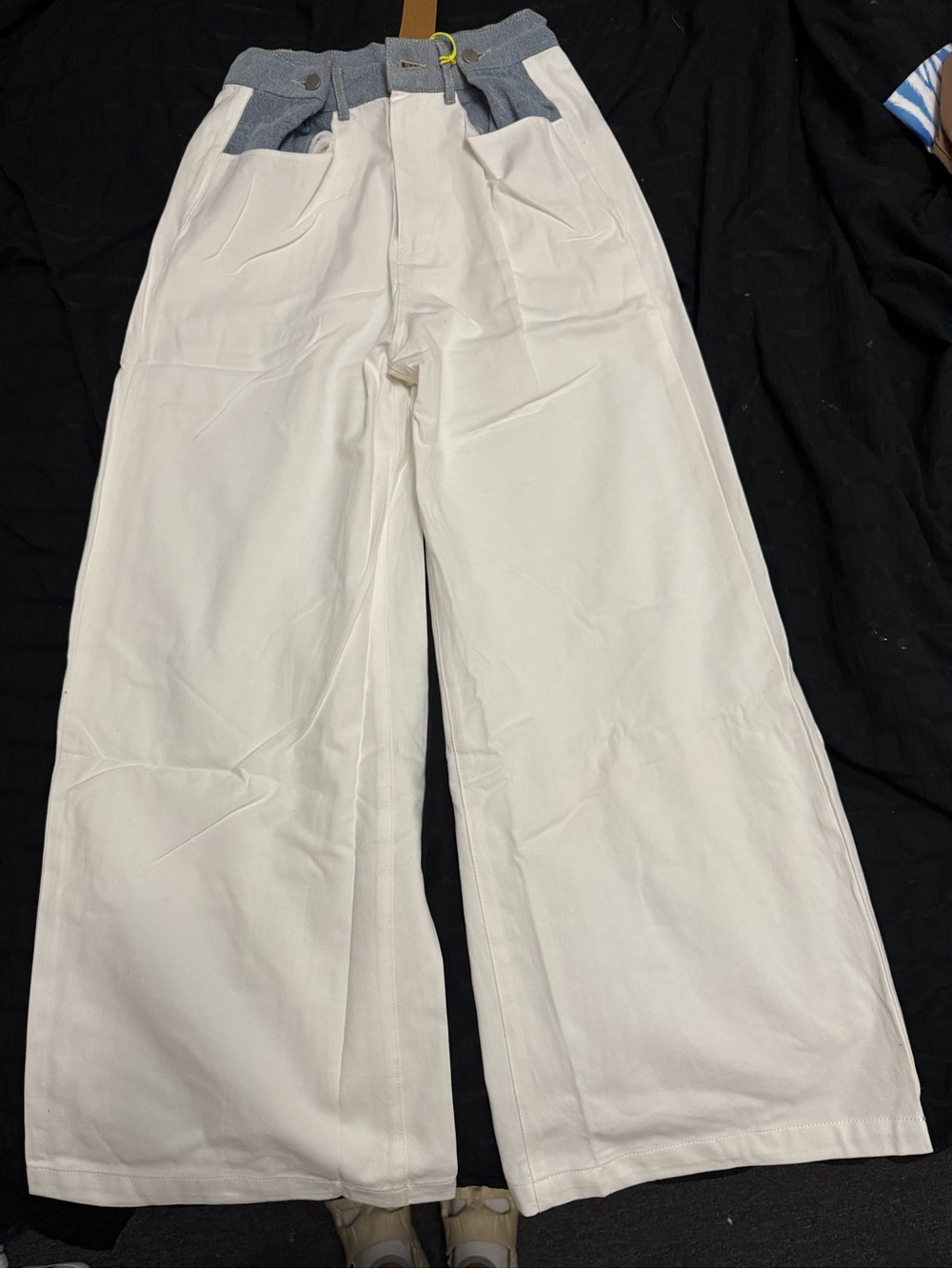 High-Rise Wide Leg Pants with Contrast Waistband - White